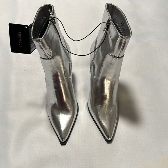 Silver Boots Womens 6 Zip Heels - Picture 2 of 4